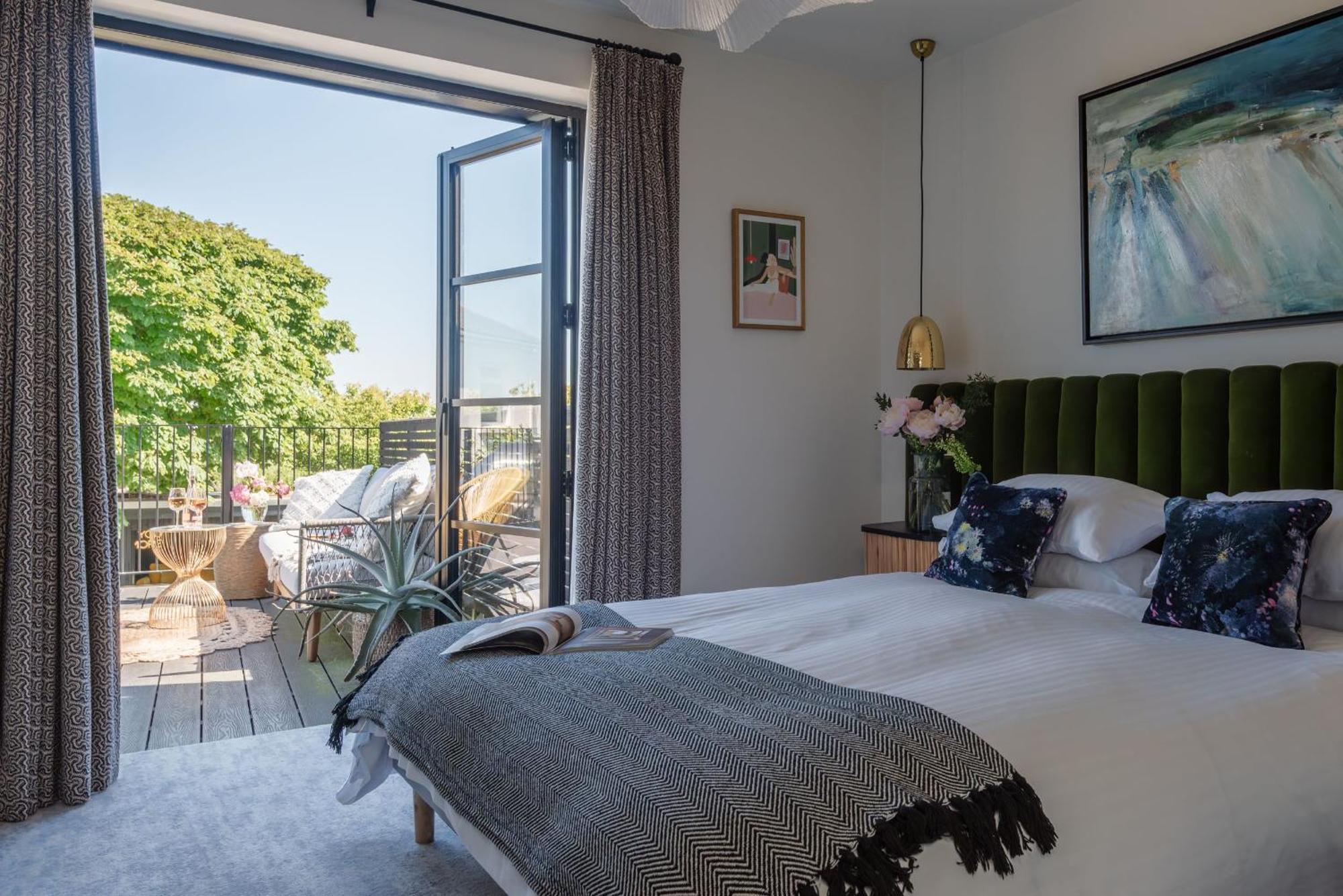 Smurf House Villa Kingsbridge  Ngoại thất bức ảnh
